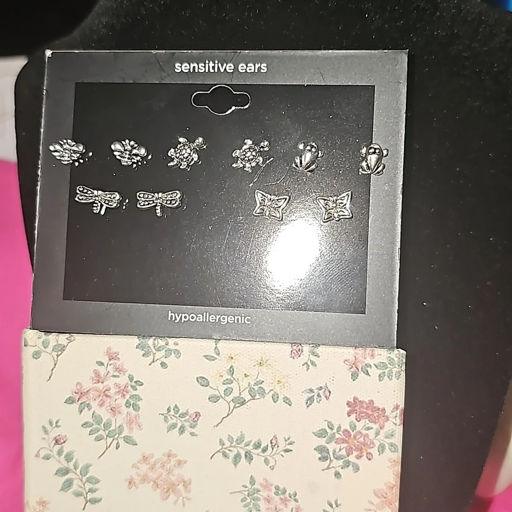 NIP Pierced Earrings Set From JC Penny (5) Pair. Hypoallergenic, Sensitive Ears